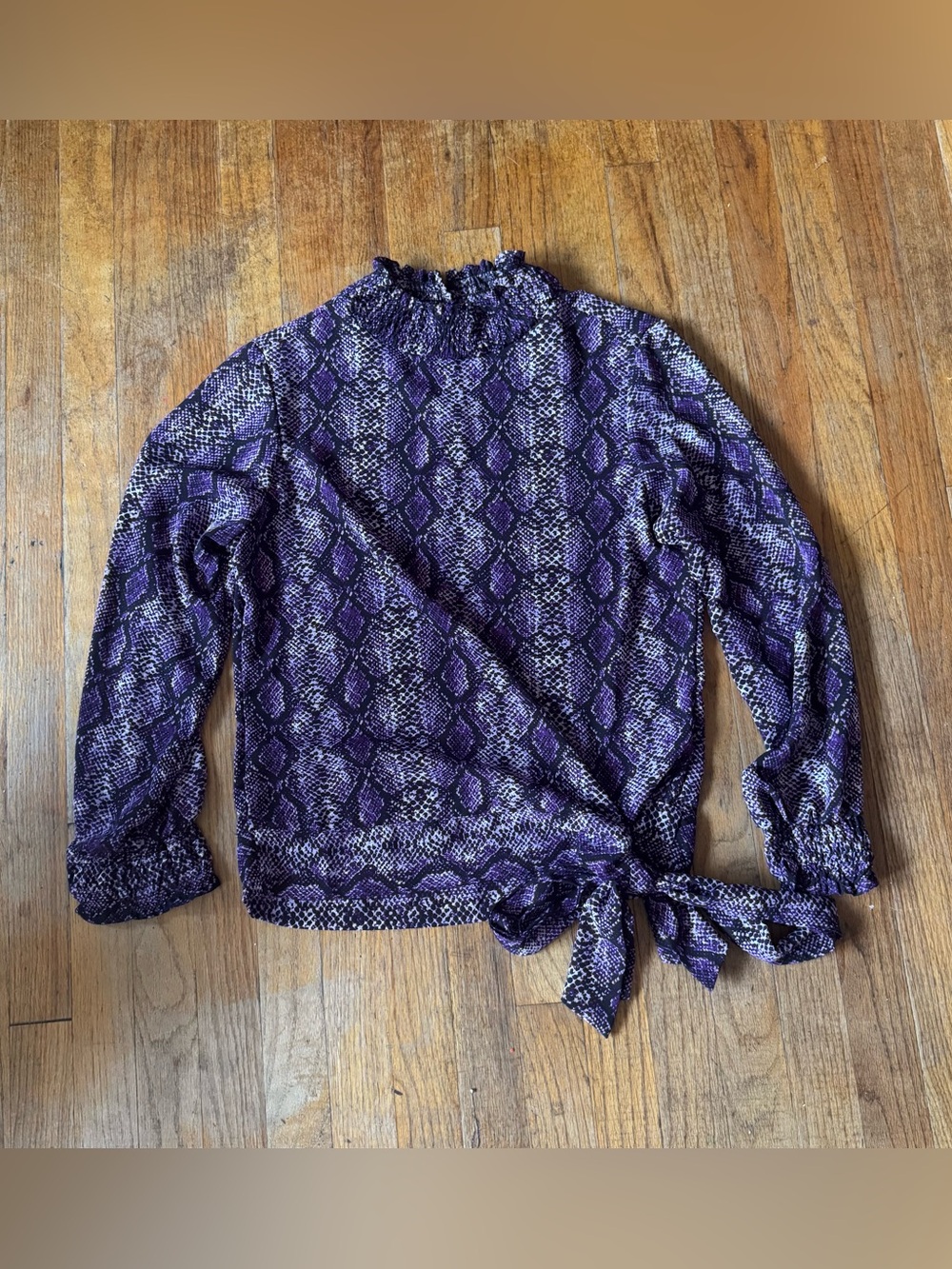 New York & Company Purple Snake-Print Tie-Hem Blouse NWTS